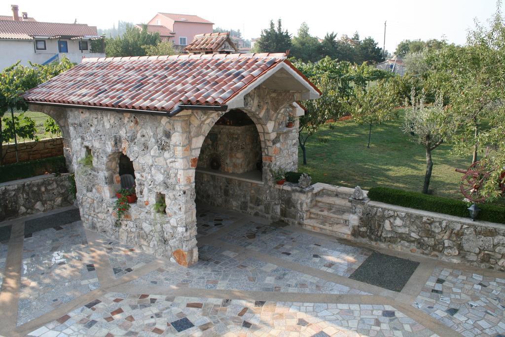 Apartment Pokrajac Rovinjsko Selo Quarto foto