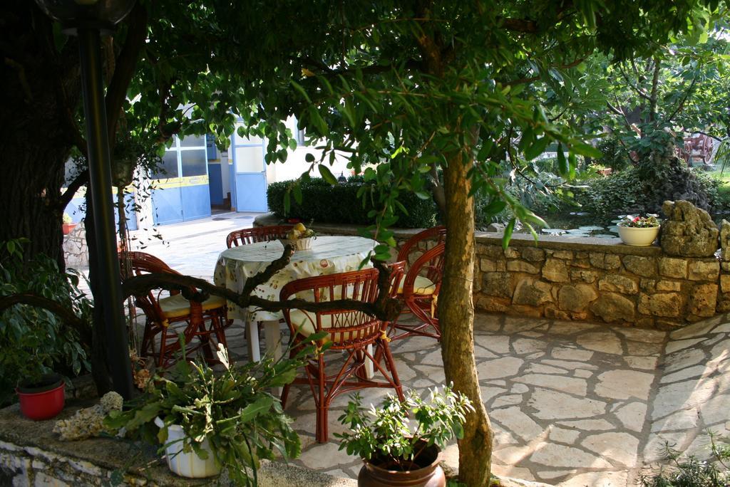 Apartment Pokrajac Rovinjsko Selo Quarto foto