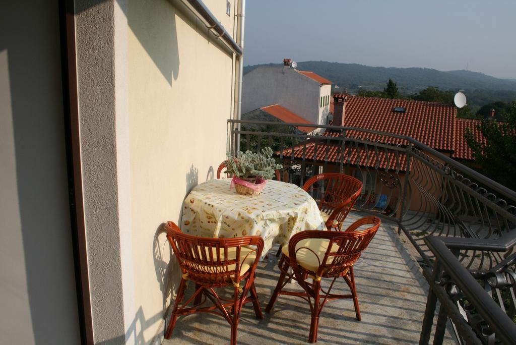 Apartment Pokrajac Rovinjsko Selo Quarto foto