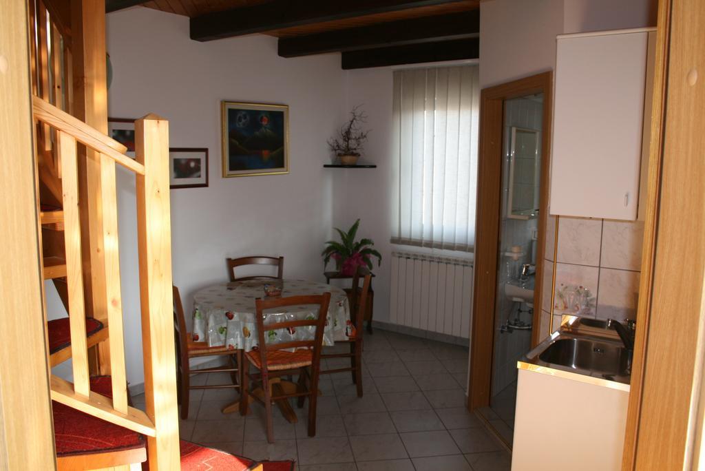Apartment Pokrajac Rovinjsko Selo Quarto foto